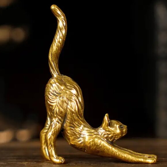 Seductive Cat Sculpture - 100% Solid Brass Elegant Stretched Pose - NEW - Picture 2 of 3